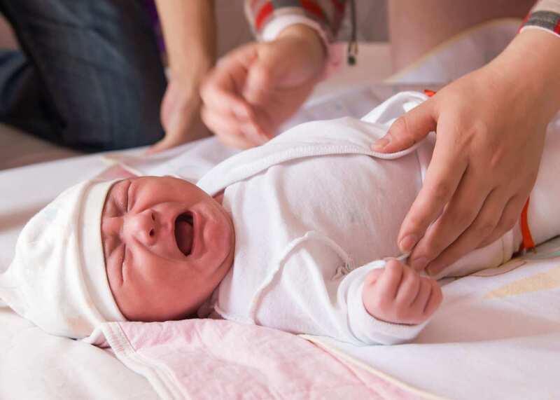 Thế nào là áp xe hậu môn ở trẻ sơ sinh?